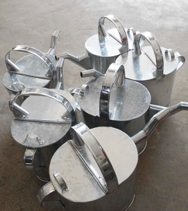 宁波白铁制品厂